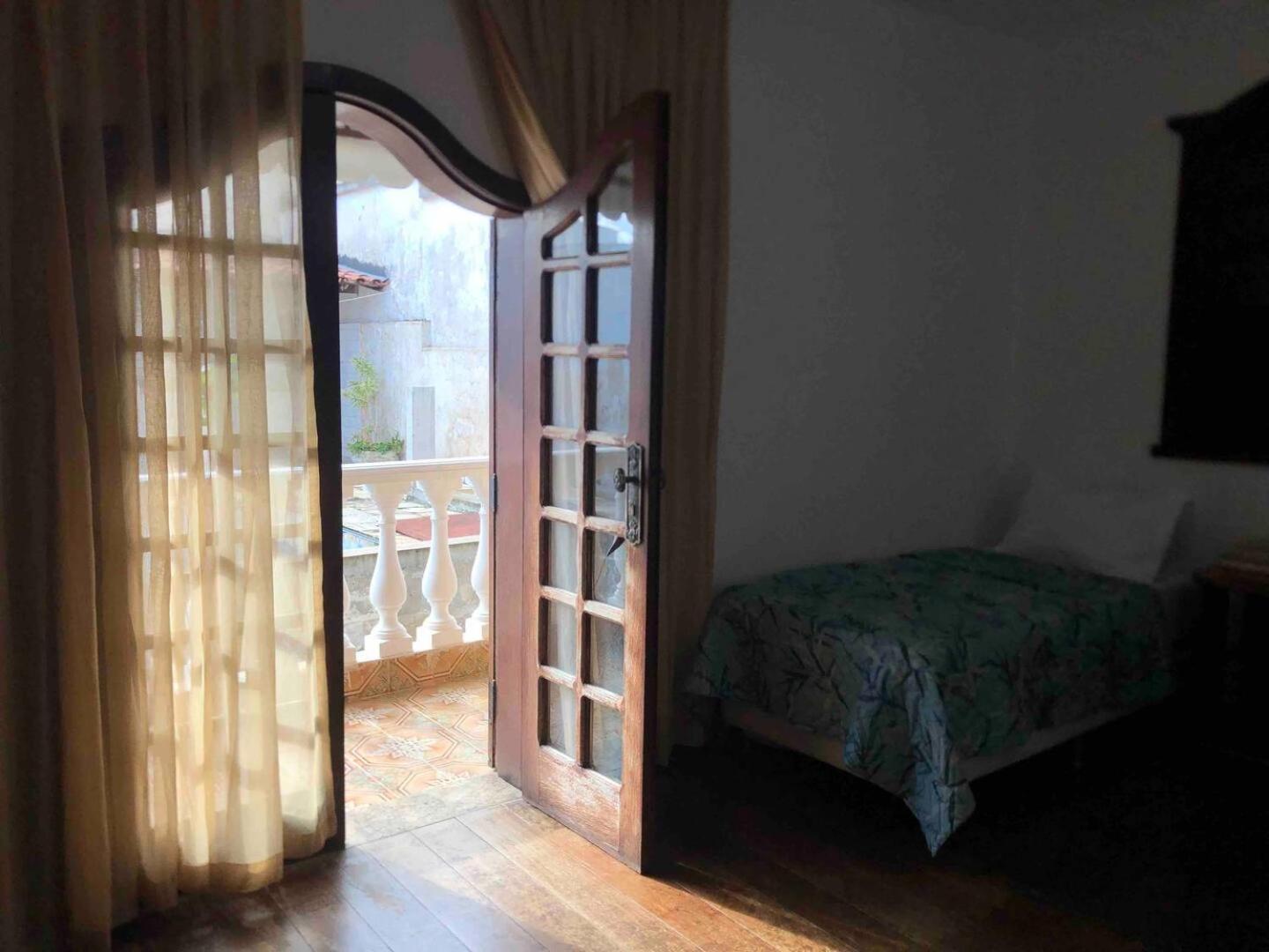 Casa Amarela Hostel Belo Horizonte Luaran gambar